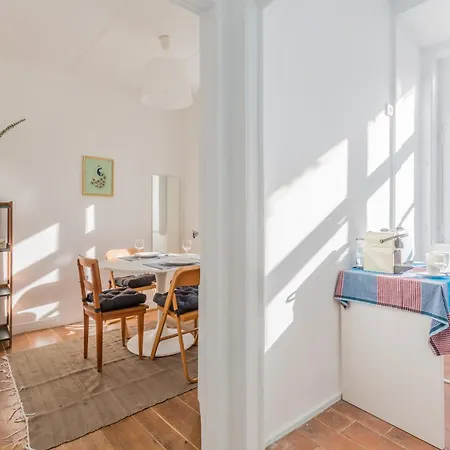 Soalheiro No Bairro Alto / Chiado 아파트 리스본