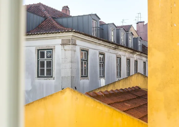 Soalheiro No Bairro Alto / Chiado Lisboa